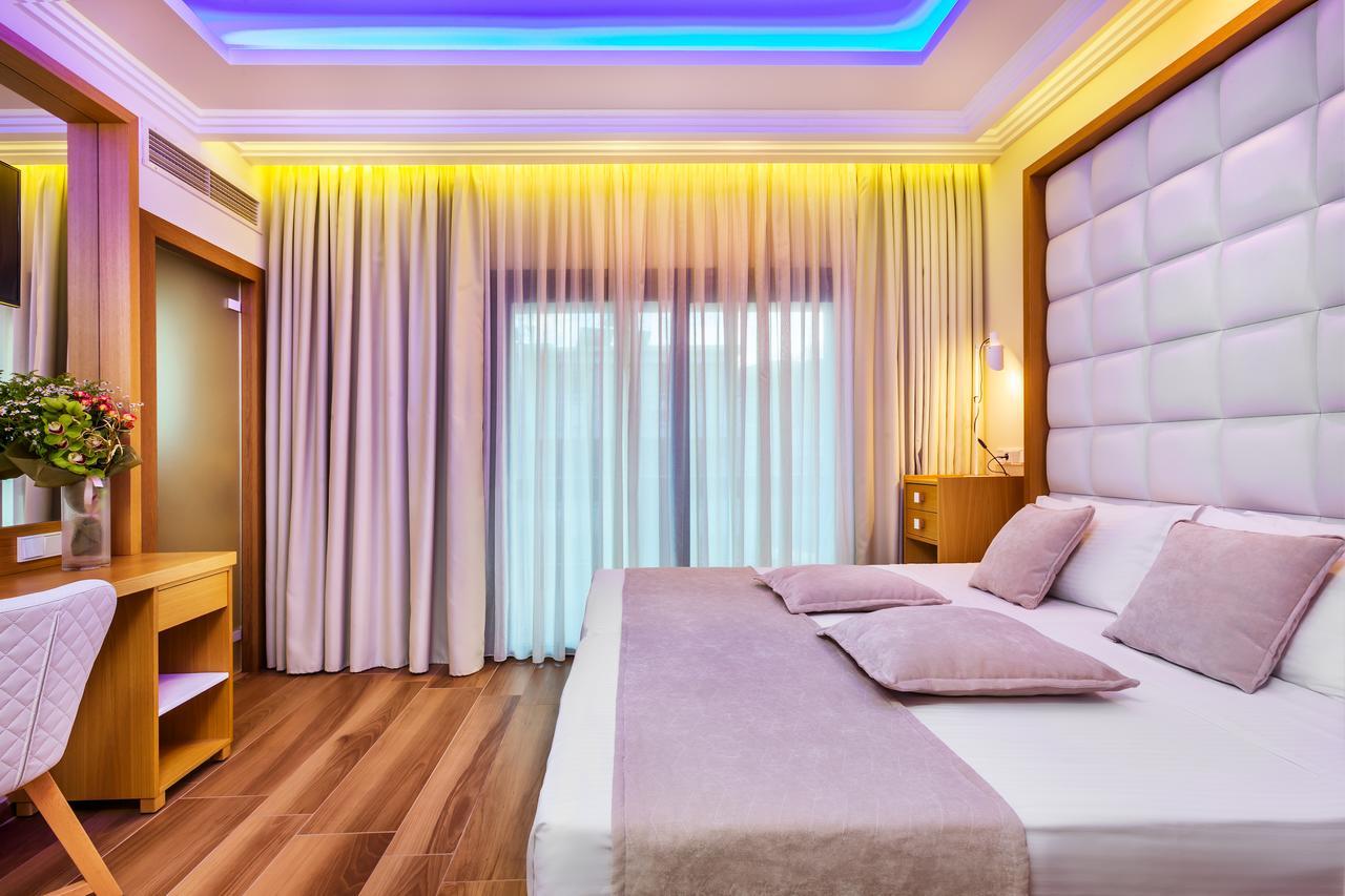 Porto Marine Hotel Платамонас Экстерьер фото